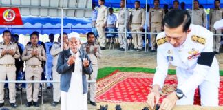 พิธีพระราชทานดินฝังศพสมาชิกกองอาสารักษาดินแดน เสียชีวิตจากเหตุคนร้ายลอบวางระเบิด บริเวณถนนบ้านกุมุง ต.ช้างเผือก อ.จะแนะ จ.นราธิวาส (เมื่อ 12 ก.พ.67 ที่ผ่านมา)