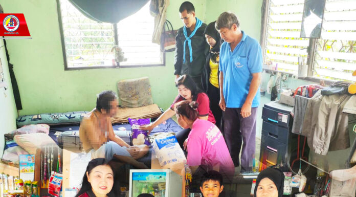 ลงพื้นที่เยี่ยมประชาชนกลุ่มเปราะบาง และมอบอินทผลัมให้ประชาชนในพื้นที่ อ.เบตง จ.ยะลา