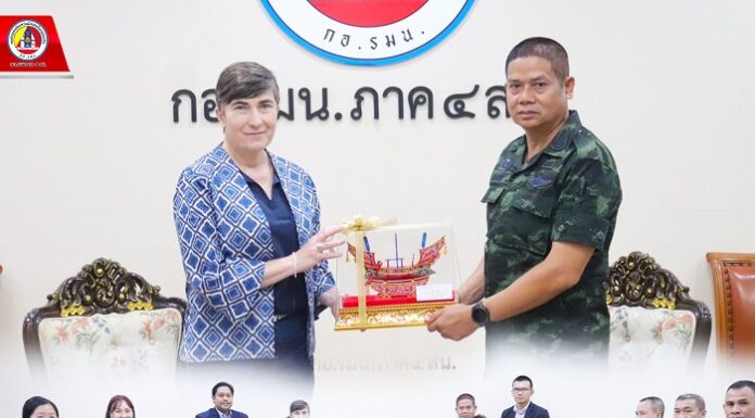 รอง มทภ.4 ต้อนรับ ออท.ออสเตรเลีย/ไทย เข้าพบหารือส่งเสริมความสัมพันธ์ พร้อมแลกเปลี่ยนความคิดเห็นการแก้ไขปัญหา จชต. ร่วมกัน