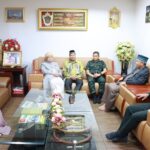 รองแม่ทัพภาคที่ 4 ร่วมละศีลอด (เปิดปอซอ) กับผู้นำศาสนา และส่วนราชการในพื้นที่ จังหวัดสงขลา เสริมสร้างความสัมพันธ์อันดีต่อกัน บนพื้นฐานความหลายในสังคมพหุวัฒนธรรม