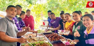 ฉก.ทพ.44 จัดเลี้ยงอาหารพิเศษ เพื่อเป็นการบำรุงขวัญ และสร้างกำลังใจให้กับกำลังพล