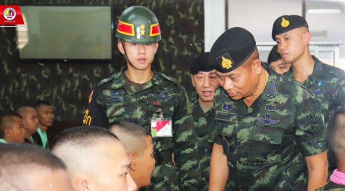 รอง มทภ. 4 ตรวจเยี่ยมหน่วยฝึกทหารใหม่จ.ปัตตานี สร้างความอุ่นใจให้น้องคนเล็กกองทัพบก