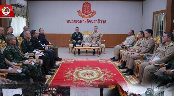 นายอนุทิน ชาญวีรกูล ลงใต้ตรวจเยี่ยมการฝึกเสริมสร้างผู้นำสมาชิกกองอาสารักษาดินแดนจังหวัดชายแดนภาคใต้ ในฐานะผู้บัญชาการกองอาสารักษาดินแดน