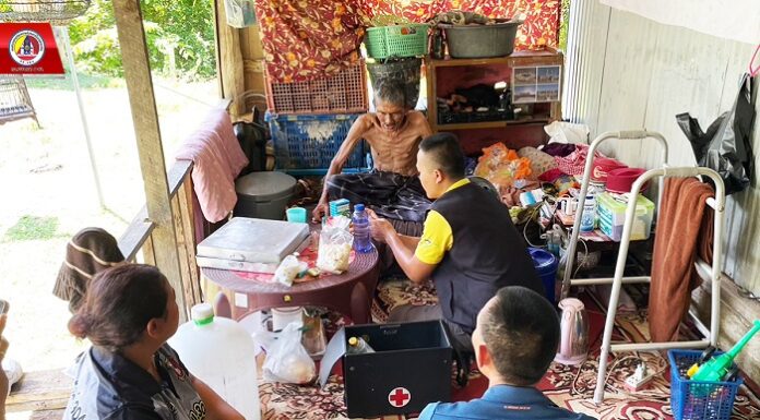 ฉก.สันติสุข ลงพื้นที่เยี่ยมเยียนให้กำลังใจผู้ป่วยติดเตียงในพื้นที่ ต.กายูบอเกาะ อ.รามัน จ.ยะลา