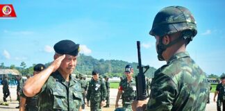 ผบ.พล.ร.15 พบปะตรวจเยี่ยม ให้กำลังใจกำลังพล ชุดการแสดงทางทหารประกอบดนตรี “ราชวัลลภเริงระบำ” Hop to the bodies Slam ประจำปี 2567