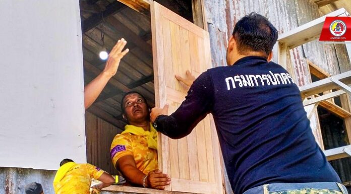 “ทหารพราน 44” ช่วยเหลือพี่น้องประชาชน “ซ่อมแซม” ที่พักอาศัย เพื่อพัฒนาคุณภาพชีวิตที่ดีขึ้น