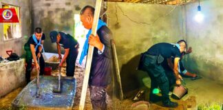 ทหารพราน 44 ช่วยซ่อมแซมที่พักอาศัยให้ประชาชนในชุมชนไทยพุทธ อ.สายบุรี จ.ปัตตานี