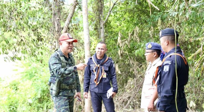 ผบ.ฉก.ทพ.46 ตรวจเยี่ยมฐานปฏิบัติการของชุดคุ้มครองตำบลสุวารี เน้นย้ำมาตรการระวังป้องอย่างสูงสุด