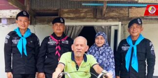 ทหารพราน 22 มอบรถสามล้อโยกให้ผู้พิการทางการเคลื่อนไหว เพื่ออำนวยความสะดวกในการดำเนินชีวิตประจำวัน