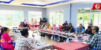 ฉก.ทพ.45 ร่วมประชุมสภาสันติสุขตำบลตันหยงมัส เพื่อหารือรับฟังความคิดเห็น และติดตามการแก้ไขปัญหาความเดือดร้อนของประชาชนในพื้นที่