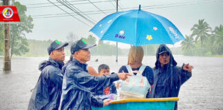 ทหารพราน 43 พร้อมทุกสถานการณ์เมื่อเกิดภัยพิบัติ ลงพื้นที่มอบสิ่งของช่วยเหลือประชาชนในพื้นที่ จ.ปัตตานี