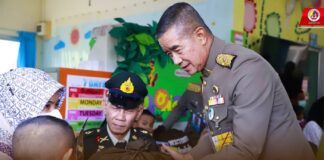 พระมหากรุณาธิคุณแผ่ไพศาลดุจร่มโพธิ์ร่มไทร เชิญถุงพระราชทานเป็นพลังใจให้พสกนิกรชาวไทยก้าวต่อไปด้วยความหวัง