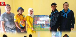 กิจกรรมทำความสะอาด และขนย้ายสิ่งของเข้าห้องสมุดใหม่รวมถึงมอบโต๊ะอ่านหนังสือให้นักเรียนได้ใช้ประโยชน์