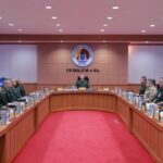 ผบ.ทสส. ย้ำทหาร เป็นพี่เลี้ยงมอบความรู้แก่กองกำลังประจำถิ่นให้สามารถดูแลพื้นที่ได้อย่างครอบคลุมทุกมิติ เน้นทุกภาคส่วนบูรณาการขับเคลื่อนแก้ไขปัญหา นำสันติสุขสู่พื้นที่ จชต. พร้อมกำชับผู้บังคับบัญชาดูแลกำลังพลด่านหน้าให้ดีที่สุด เพื่อลดการสูญเสีย