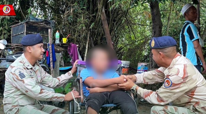 หมอเดินเท้าเข้าชุมชน ดูแลประชาชนในพื้นที่ เสริมสร้างขีดความสามารถสมาชิก อส.จชต.