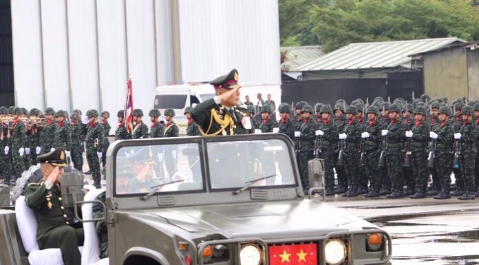 สืบสานเกียรติภูมิทหาร พิธีกระทำสัตย์ปฏิญาณตนต่อธงชัยเฉลิมพล ประจำปี 2568