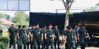 รอง ผอ.รมน.ภาค 4 สน. ลงพื้นที่ตรวจเยี่ยมและหนุนเสริม ฉก.สงขลา สร้างสันติสุขแดนใต้อย่างยั่งยืน