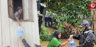 ทุกภัยพิบัติ ไม่ว่าเกิดน้ำท่วม หรือสถานการณ์ใด ทหารพร้อมช่วยประชาชนทุกเมื่อ