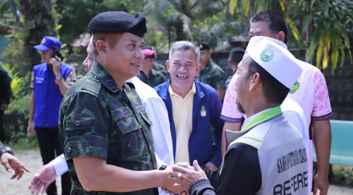 แม่ทัพภาคที่ 4 จับมือ ผู้นำศาสนาด้วยพลังความสามัคคี สร้างสภาพแวดล้อมที่ปลอดภัย ให้พื้นที่น่าอยู่ สู่ความเจริญรุ่งเรืองอย่างยั่งยืน