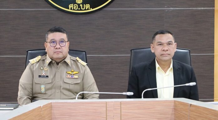 ผอ.ศปป.5 กอ.รมน.และคณะฯ ลงใต้ ติดตามการแก้ไขปัญหา จชต. พร้อมประสานงานหน่วยในพื้นที่ เพื่อขับเคลื่อนพื้นที่ให้เกิดสันติสุข