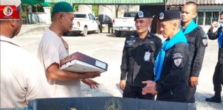 ฉก.ทพ.48 มอบอินทผาลัมแก่ชุมชน เสริมสัมพันธ์และสนับสนุนการละศีลอดในเดือนรอมฎอน