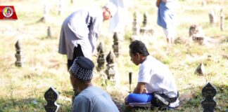 รวมญาติเยี่ยมกูโบร์บรรพบุรุษ “รายอแน” คึกคัก