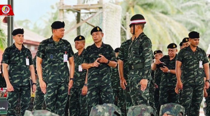 รองแม่ทัพภาคที่ 4 ตรวจเยี่ยมหน่วยฝึกทหารใหม่กองพันทหารราบที่ 1 กรมทหารราบที่ 25