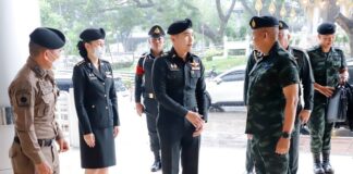 แม่ทัพภาคที่ 4 เยี่ยมให้กำลังใจผู้บาดเจ็บจากเหตุรุนแรงในพื้นที่ชายแดนใต้