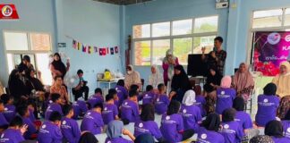 สมาคมเมืองดาหลาพัฒนาพี่น้องไทย จัดกิจกรรม “ดาหลาน้อย” ต้นกล้าแห่งพลังความหวังของแม่ ห่างไกลจากยาเสพติด