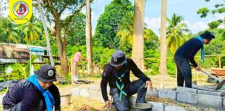 ทหารพราน 33 ร่วมกับ คณะครูและนักเรียน พัฒนาแปลงเกษตรโรงเรียน ส่งเสริมการเรียนรู้ตามหลักปรัชญาเศรษฐกิจพอเพียง