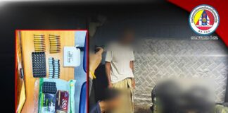 เจ้าหน้าที่บังคับใช้กฎหมายในพื้นที่อำเภอตากใบ จังหวัดนราธิวาส ตรวจพบอาวุธและเครื่องกระสุนหลายรายการ