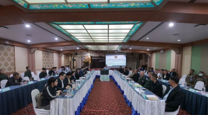 สมช. ประชุมหน่วยงานที่เกี่ยวข้อง ติดตามสถานการณ์ชายแดนใต้ ไทย-มาเลเซีย เตรียมผลักดันโครงการรั้วชายแดน เพิ่มความมั่นคงระดับยุทธศาสตร์