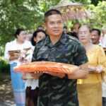 แม่ทัพภาคที่ 4 นำพุทธศาสนิกชนร่วมทอดผ้าป่าสมทบทุนบูรณะปฏิสังขรณ์ศาสนสถานใน จชต. ณ สำนักสงฆ์ถ้ำชาญคูหา (ถ้ำแรด) อ.บันนังสตา จ.ยะลา