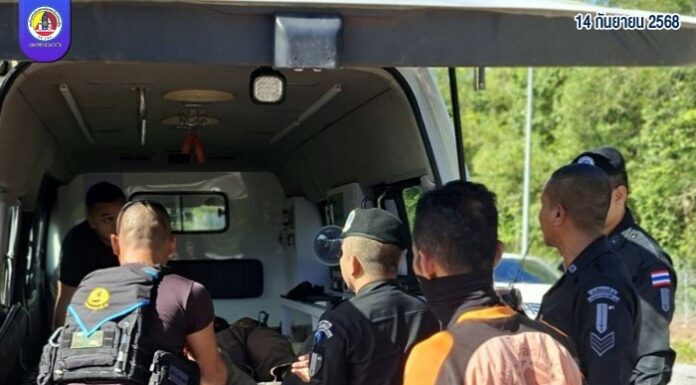 ทหารพราน 41 เร่งช่วยเหลือประชาชนประสบอุบัติเหตุหน้าหน่วย ก่อนนำส่งโรงพยาบาลอย่างปลอดภัย