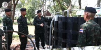 กองทัพบก ส่งทหารช่างลงหาดใหญ่ ผลิตน้ำประปา ช่วยเหลือพี่น้องประชาชนที่ประสบอุทกภัย