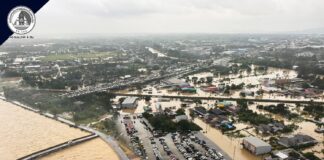 “สำรวจน้ำท่วม” ศูนย์บรรเทาสาธารณภัย กองทัพภาคที่ 4 ส่วนหน้า บินสำรวจพื้นที่น้ำท่วม อ.หาดใหญ่ จ.สงขลา นำข้อมูลวางแผนสู่การช่วยเหลือพี่น้องประชาชน