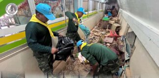 กรมทหารราบที่ 5 ระดมกำลังจิตอาสาพระราชทานลงพื้นที่ช่วยเหลือ ฟื้นฟูโรงเรียนที่ได้รับผลกระทบน้ำท่วมในอำเภอหาดใหญ่