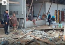 ฉก.ทพ.44 ลงพื้นที่เยี่ยมเยือนผู้ประสบอุทกภัย เดินหน้าขับเคลื่อนงานพัฒนาชุมชนและดูแลคุณภาพชีวิตประชาชน