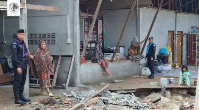 ฉก.ทพ.44 ลงพื้นที่เยี่ยมเยือนผู้ประสบอุทกภัย เดินหน้าขับเคลื่อนงานพัฒนาชุมชนและดูแลคุณภาพชีวิตประชาชน