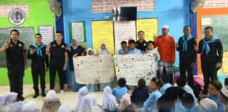 ด้วยหัวใจ น้องๆ ตาดีกา ขอส่งกำลังใจให้ทหารแนวหน้าปกป้องอธิปไตยของชาติไทย ณ โรงเรียนตาดีกาดารุลมุตากีน ตำบลลาโละ อำเภอรือเสาะ จังหวัดนราธิวาส