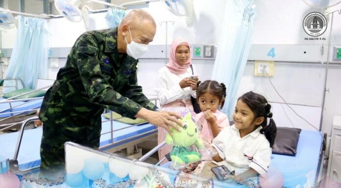 ควันหลงวันเด็ก หน่วยเฉพาะกิจยะลา ร่วมส่งต่อรอยยิ้ม มอบของขวัญวันเด็กแห่งชาติ ประจำปี 2569