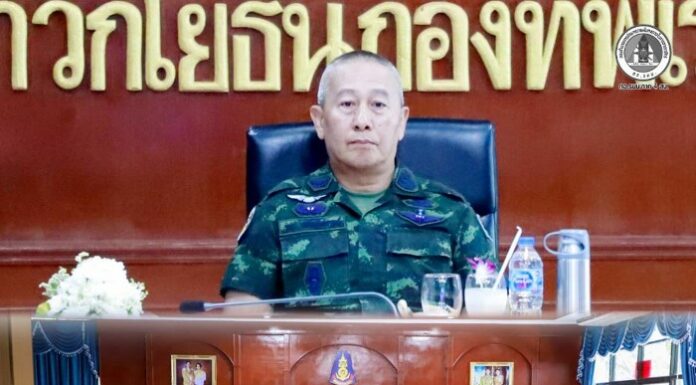 ผบ.ทบ. ลงพื้นที่จังหวัดชายแดนภาคใต้ ตรวจเยี่ยมสร้างขวัญและกำลังใจหน่วยความมั่นคง เน้นย้ำงานด้านข่าว–ยกระดับความปลอดภัยประชาชน