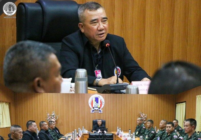 รอง ผอ.ศูนย์สันติวิธี และคณะผู้บังคับบัญชา กอ.รมน.ภาค 4 สน.ให้การต้อนรับ ผอ.ศูนย์ประสานการปฏิบัติที่ 5 กอ.รมน. ตรวจเยี่ยมติดตามผลการปฏิบัติงาน มุ่งสร้างความเข้าใจขับเคลื่อนพื้นที่