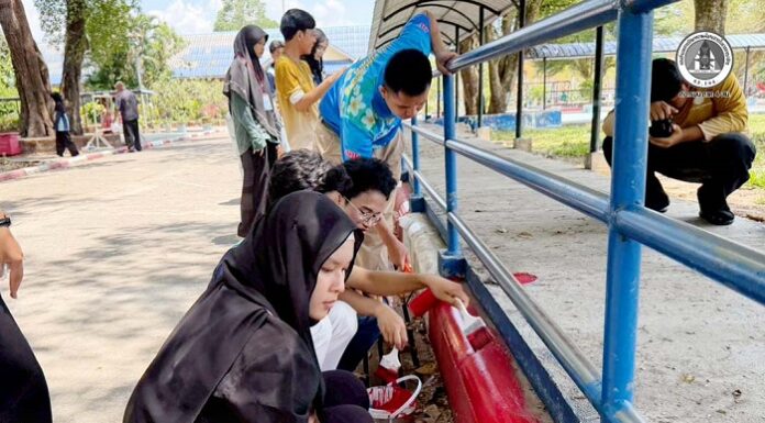 พลังสร้างสรรค์เพื่อเยาวชน หน่วยเฉพาะกิจสันติสุข ร่วมกับสมาชิกโครงการอบรมทักษะผลิตสื่อสร้างสรรค์ในยุคดิจิทัล ร่วมพัฒนาโรงเรียนบ้านยะบะ มุ่งสร้างสภาพแวดล้อมที่ดีเพื่ออนาคตทางการศึกษา