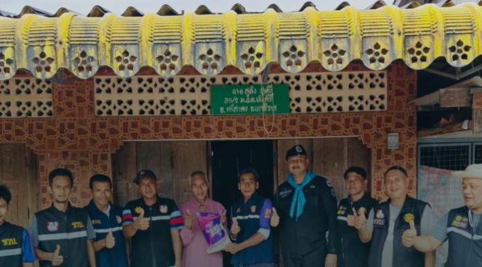 หน่วยเฉพาะกิจกรมทหารพรานที่ 49 ลงพื้นที่ช่วยเหลือผู้ยากไร้ มอบข้าวสารบรรเทาความเดือดร้อน สร้างขวัญกำลังใจประชาชนในพื้นที่ อ.ศรีสาคร จ.นราธิวาส