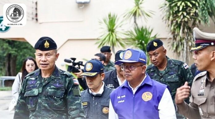 แม่ทัพภาคที่ 4 นำคณะลงพื้นที่ตรวจเข้มเกาะพะงัน – สมุย จ.สุราษฎร์ธานี เตรียมพร้อมรับนายกรัฐมนตรี ยกระดับมาตรการความปลอดภัยทุกมิติ