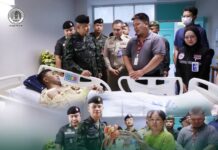 ห่วงใยกำลังพล แม่ทัพภาคที่ 4 เยี่ยมตำรวจ ตชด.บาดเจ็บจากเหตุลอบยิงในพื้นที่อำเภอธารโต ขณะนี้พ้นขีดอันตราย พร้อมกำชับส่วนที่เกี่ยวข้อง เร่งคลี่คลายคดี
