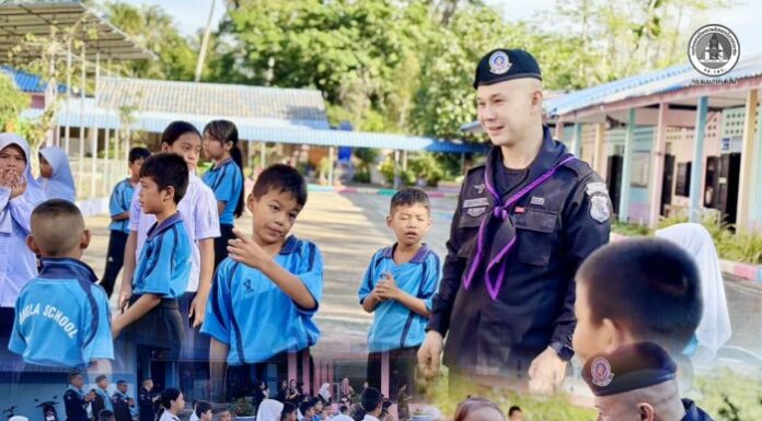 ทหารพราน 44 พบปะเยาวชนในสถานศึกษา สร้างความเข้าใจ ปลูกฝังจิตสำนึกรักชาติและความสามัคคี