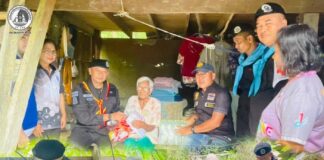 ทหารพราน 49 ลงพื้นที่เยี่ยมผู้สูงอายุ-กลุ่มเปราะบาง อ.ศรีสาคร มอบถุงยังชีพสร้างขวัญกำลังใจแก่ชุมชน
